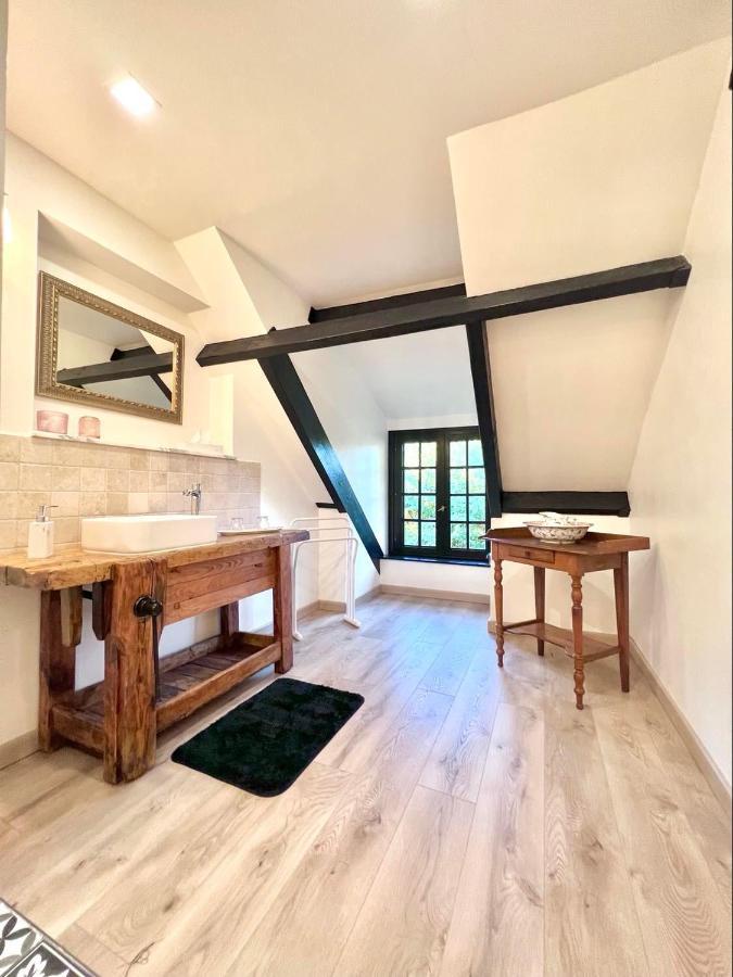 Le Domaine Du Moulin Foulon 호텔 Essay 외부 사진