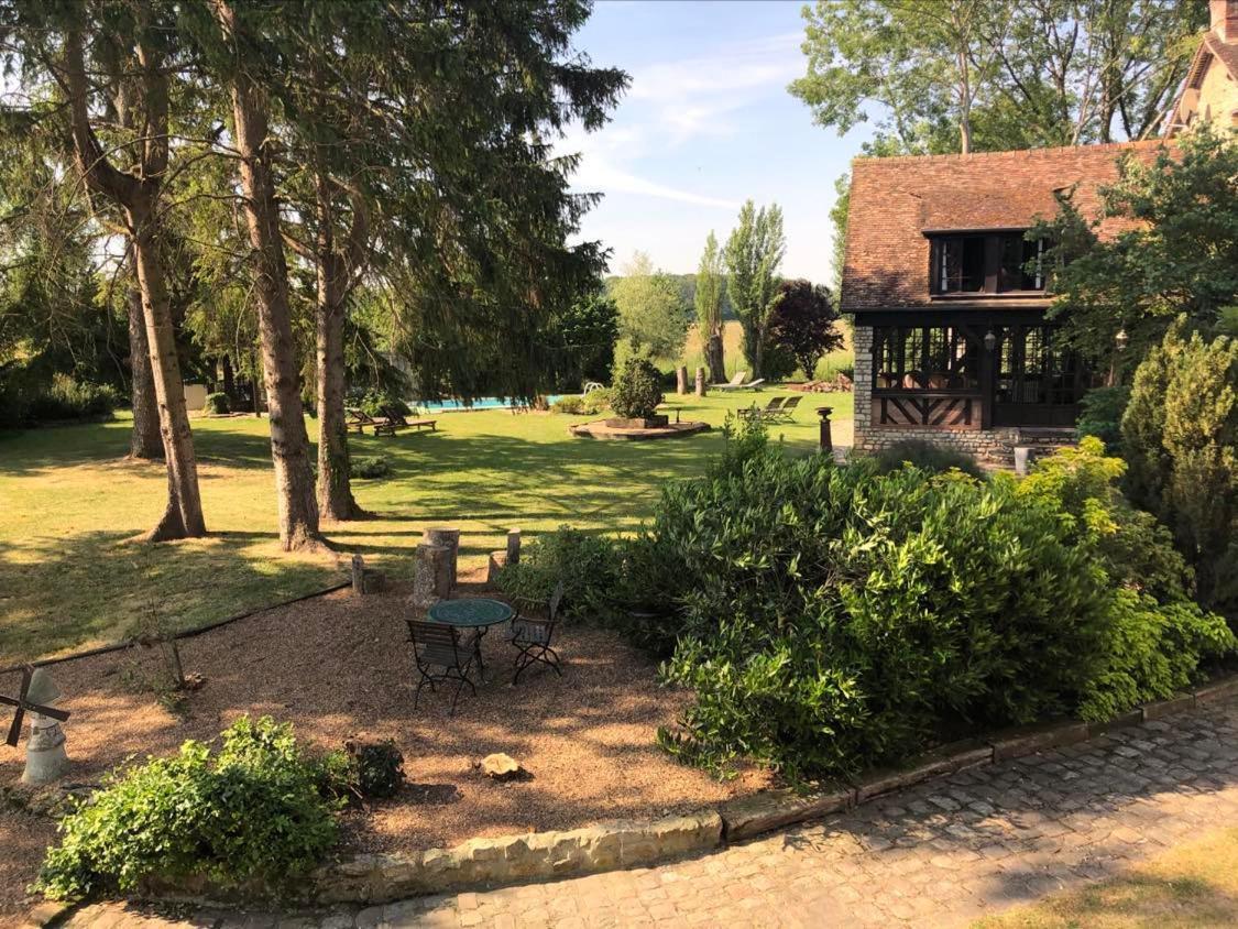 Le Domaine Du Moulin Foulon 호텔 Essay 외부 사진